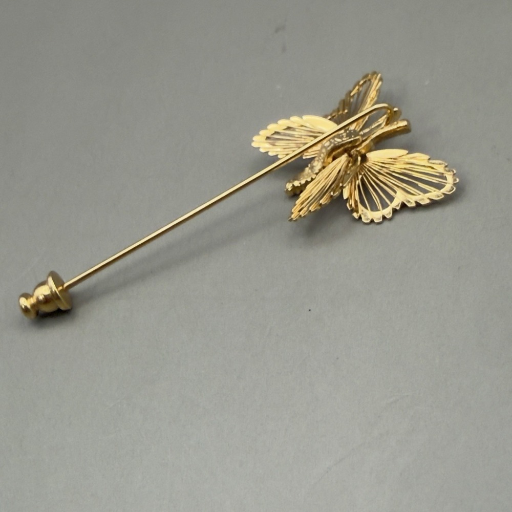 Monet Gold Tone Butterfly Stick Pin Openwork Filigree Vintage Lapel Hat Pin - Picture 4 of 8